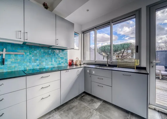 Bel Avec Terrasse Proche Nansouty Bx *